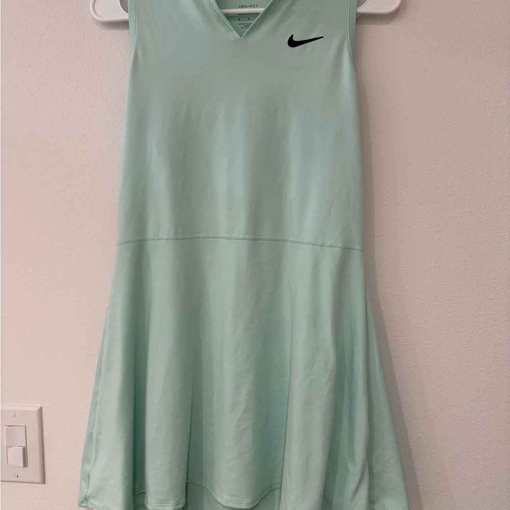 Nike Court Dry Fit Victory Women’s Medium Dress